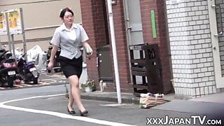 Japanese women in high heels are a subject of sharking